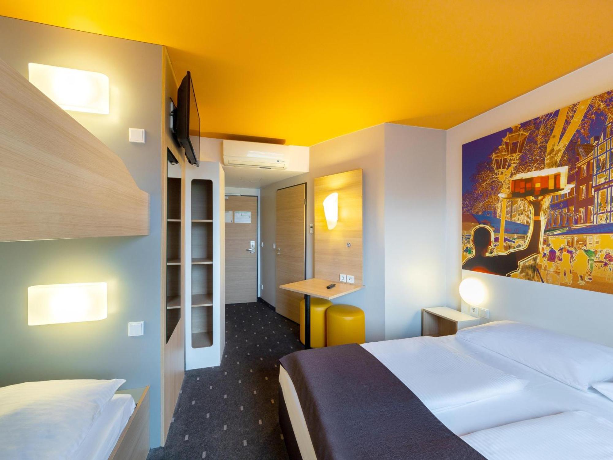 B&B Hotel Duesseldorf-City Exterior photo