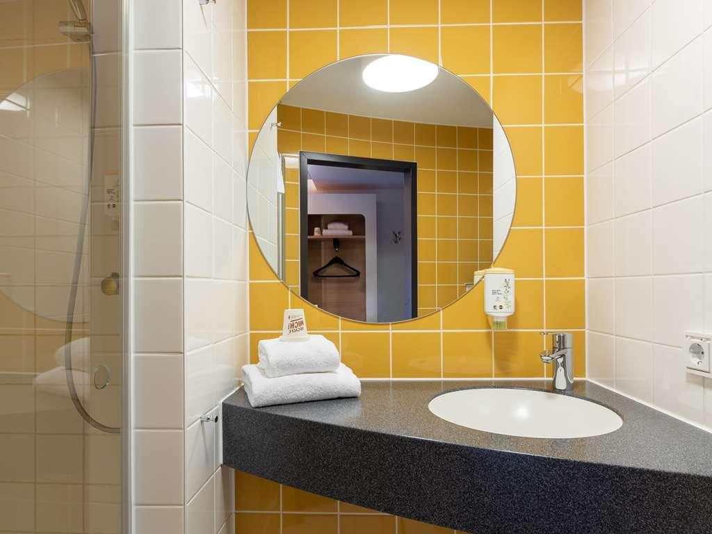 B&B Hotel Duesseldorf-City Room photo